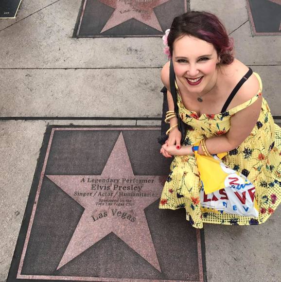 Meet your Posher, Ingrid - Picture 1 of 1